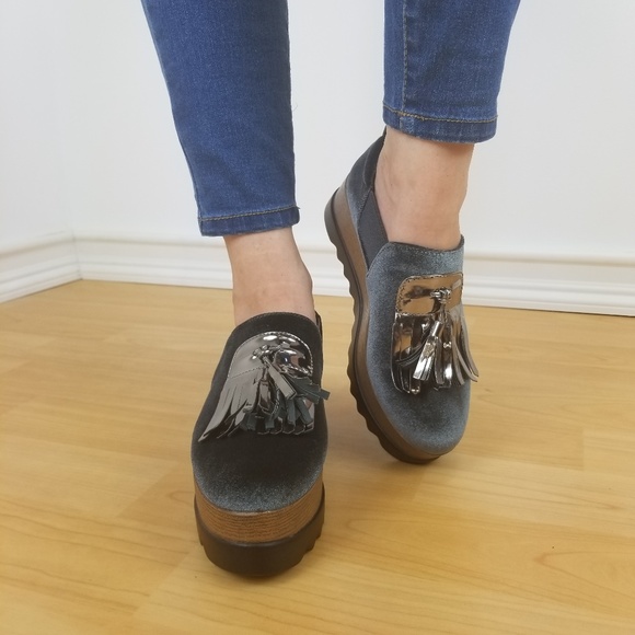 Chunky Block Heel Platform Velvet Shoes - Picture 6 of 8